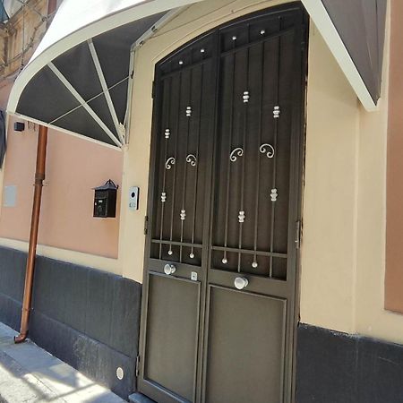 Aitho Apartment 45 Катания Экстерьер фото