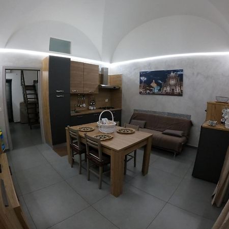 Aitho Apartment 45 Катания Экстерьер фото