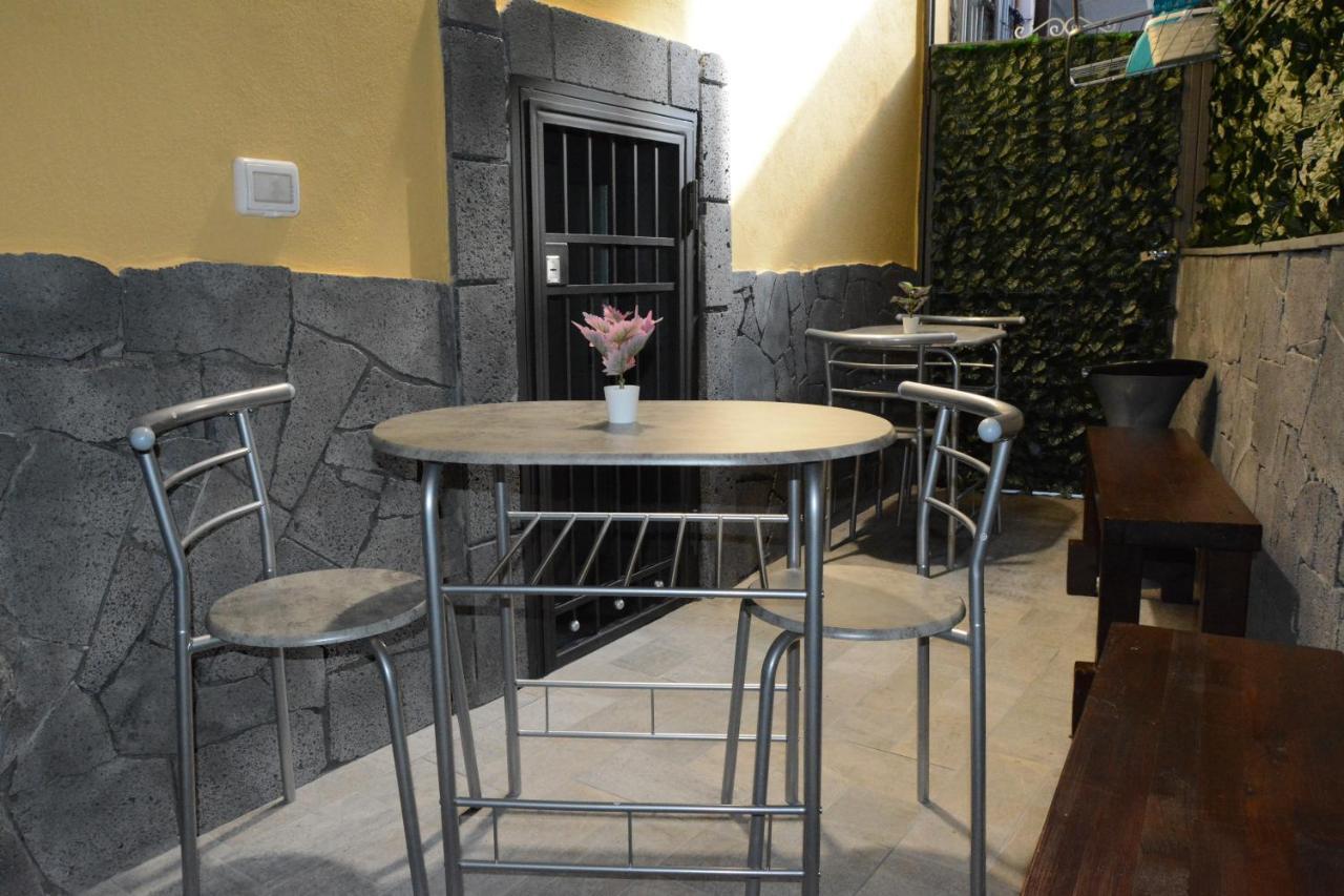 Aitho Apartment 45 Катания Экстерьер фото